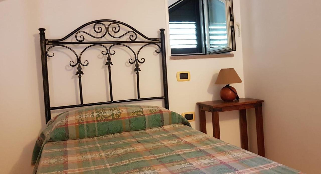 פאולה B&B L'Eucalipto מראה חיצוני תמונה