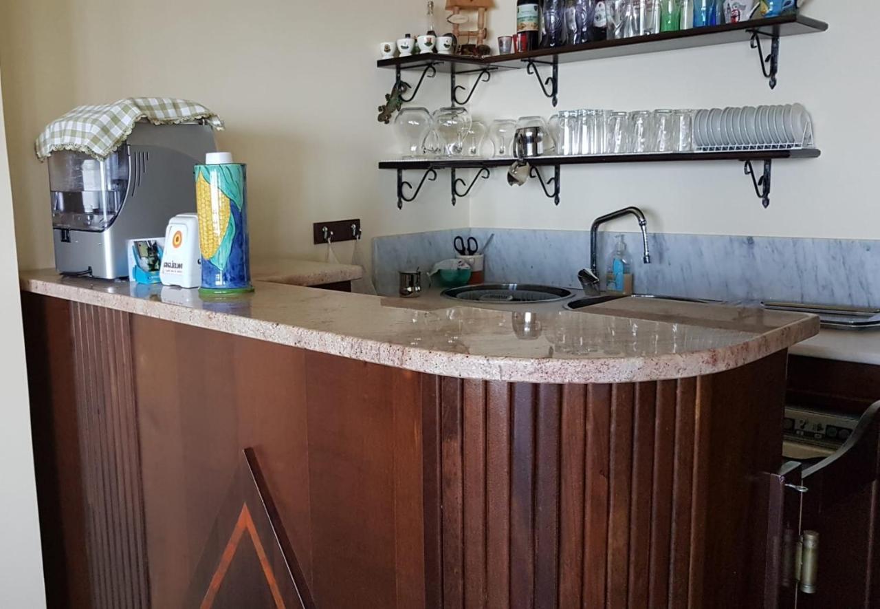 פאולה B&B L'Eucalipto מראה חיצוני תמונה