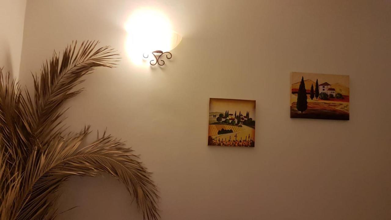 פאולה B&B L'Eucalipto מראה חיצוני תמונה
