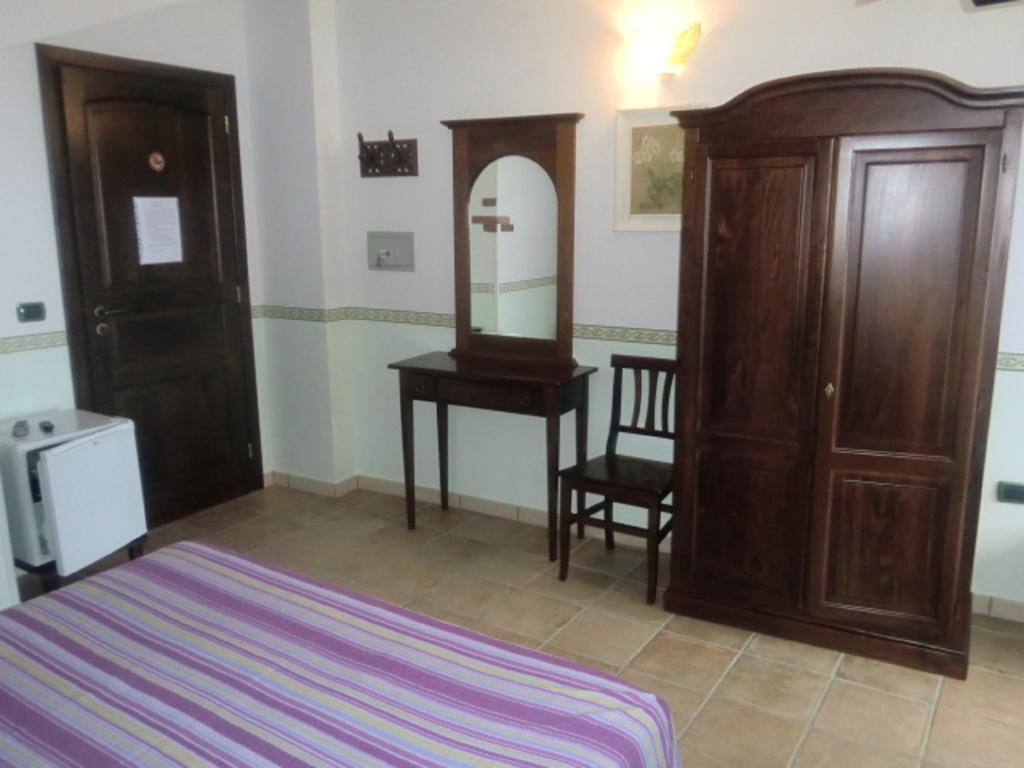 פאולה B&B L'Eucalipto מראה חיצוני תמונה