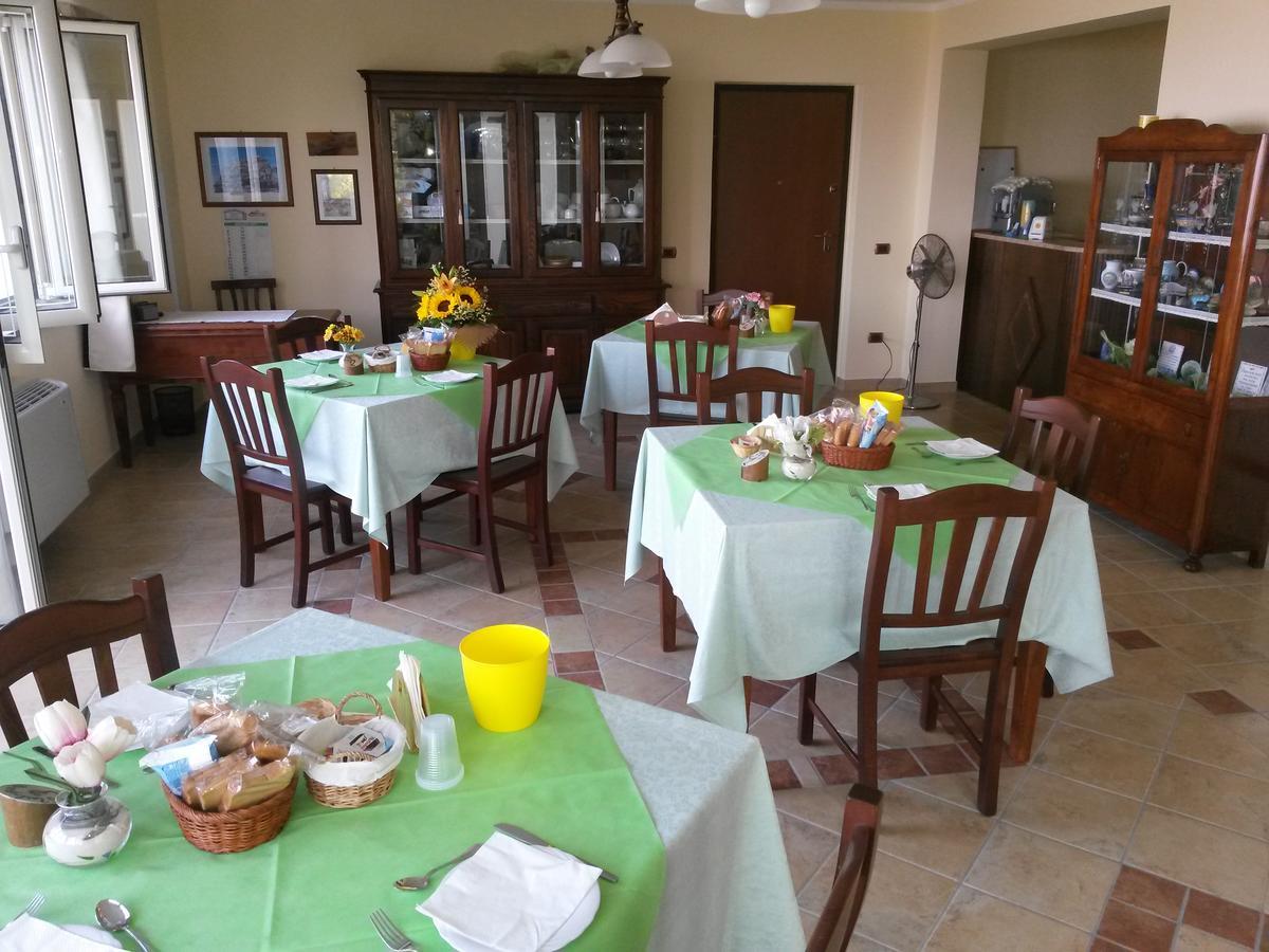 פאולה B&B L'Eucalipto מראה חיצוני תמונה